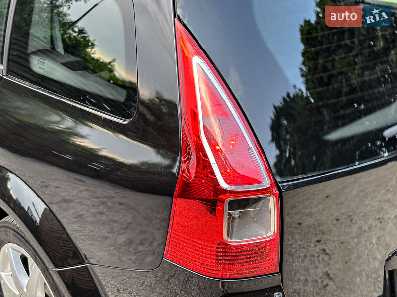 Универсал Renault Megane 2007 в Бродах фото 49 Универсал Renault Megane 2007 в Бродах