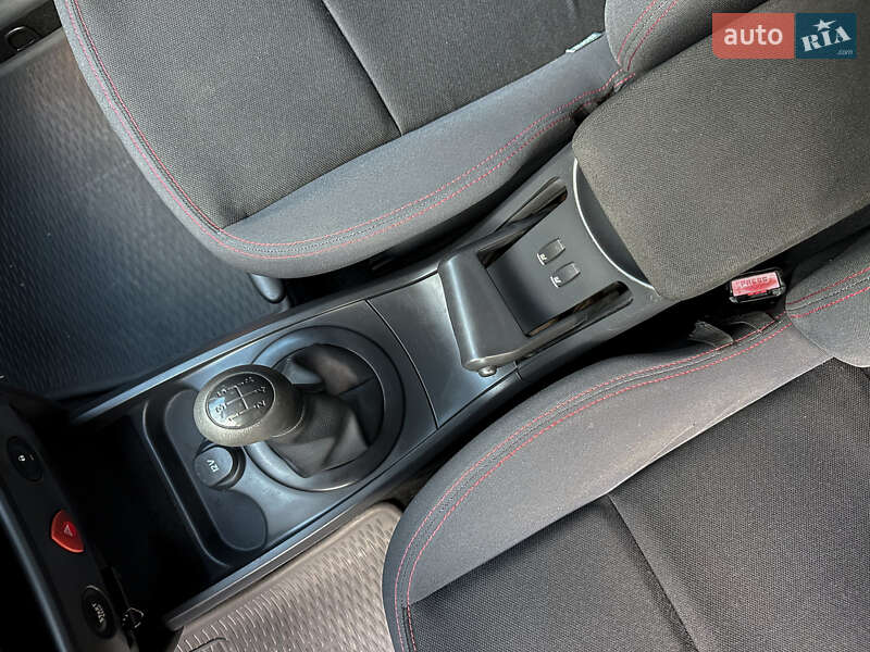 Универсал Renault Megane 2007 в Бродах фото 66 Универсал Renault Megane 2007 в Бродах