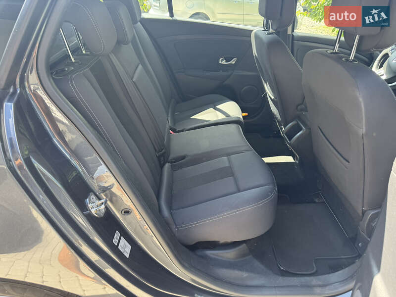 Універсал Renault Megane 2011 в Старокостянтинові фото 10 Універсал Renault Megane 2011 в Старокостянтинові