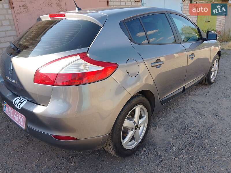 Хетчбек Renault Megane 2009 в Кривому Розі фото 2 Хетчбек Renault Megane 2009 в Кривому Розі