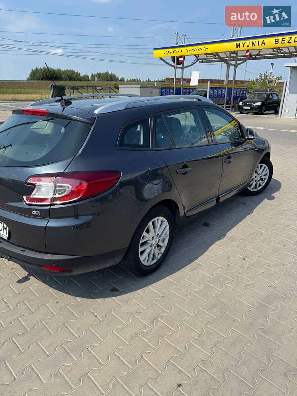 Универсал Renault Megane 2013 в 