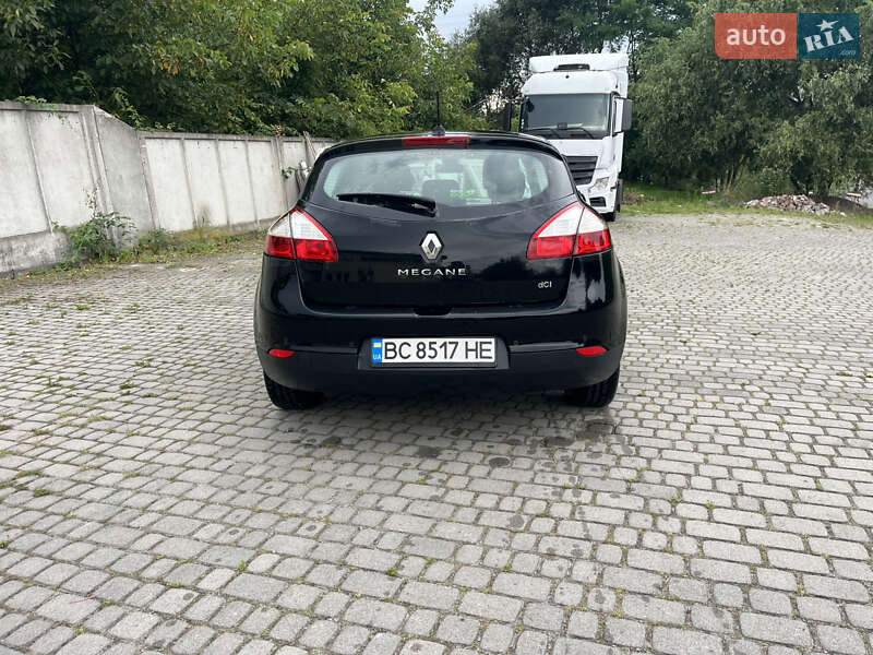Хэтчбек Renault Megane 2013 в Львове