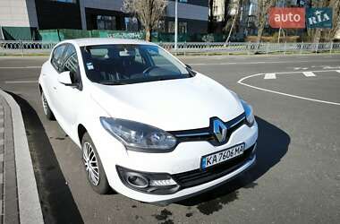 Хэтчбек Renault Megane 2015 в Киеве