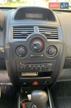 Универсал Renault Megane 2006 в 