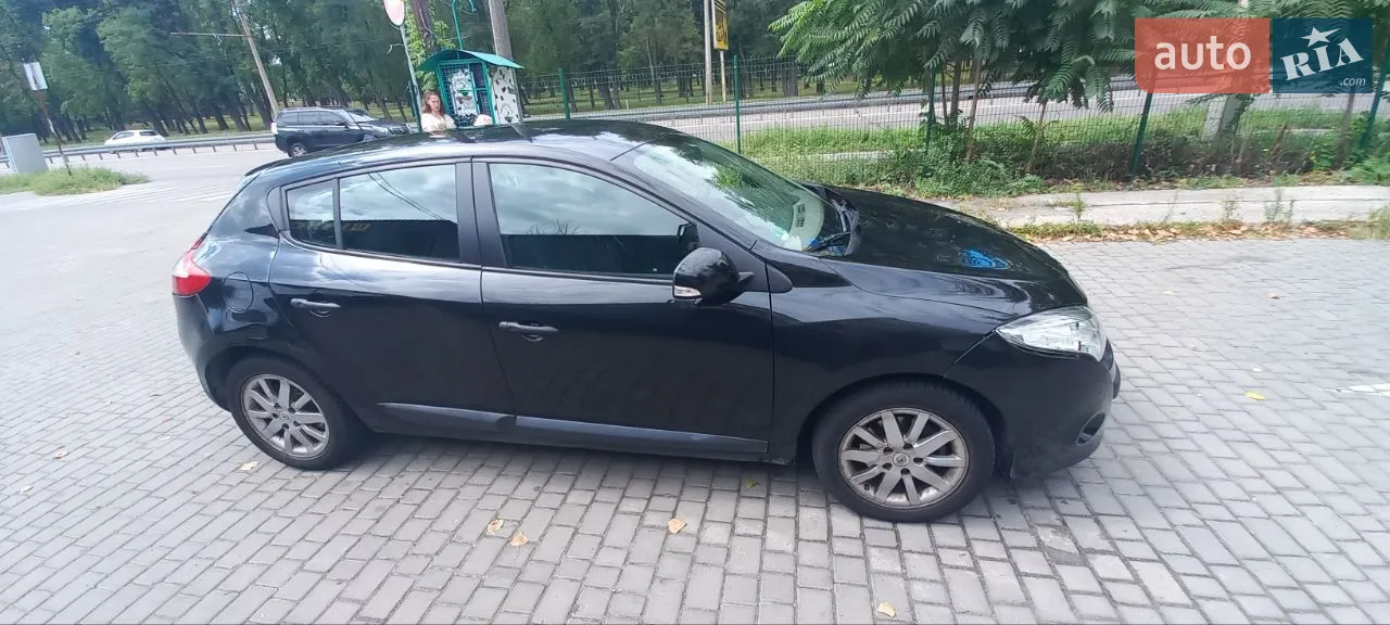 2011 Renault Megane - мініатюра 22