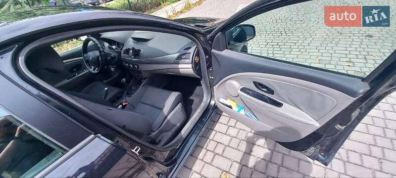 Хетчбек Renault Megane 2011 в Дніпрі фото 9 Хетчбек Renault Megane 2011 в Дніпрі