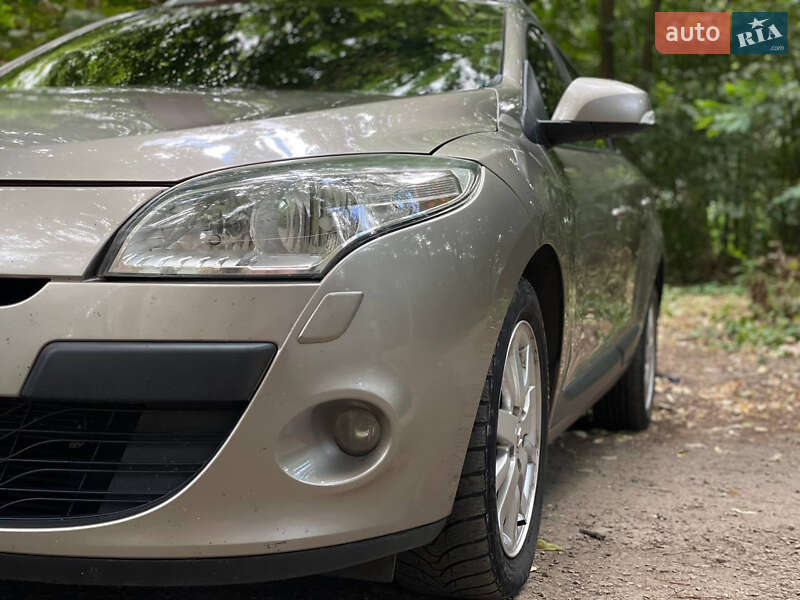 Универсал Renault Megane 2010 в Одессе