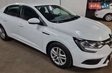 Седан Renault Megane 2020 в 