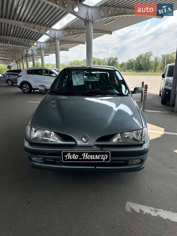 Хетчбек Renault Megane 1998 в Запоріжжі