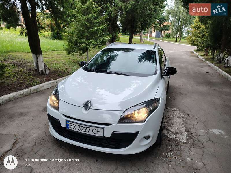 Renault Megane 2011 Renault Megane 2011