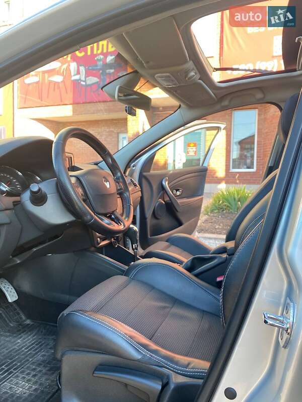 Хэтчбек Renault Megane 2013 в Кропивницком