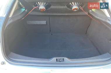 Хэтчбек Renault Megane 2013 в 