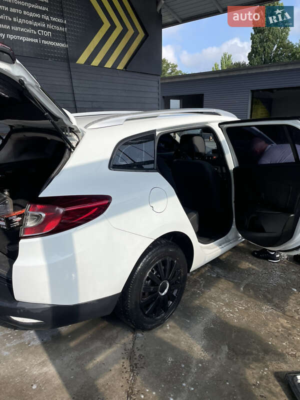 Універсал Renault Megane 2009 в Кам'янському