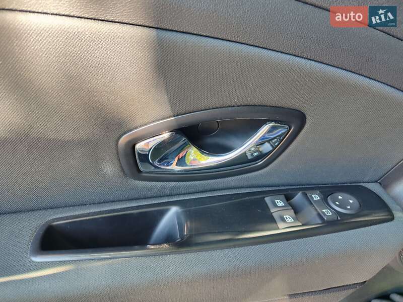 Універсал Renault Megane 2012 в Хмельницькому фото 14 Універсал Renault Megane 2012 в Хмельницькому