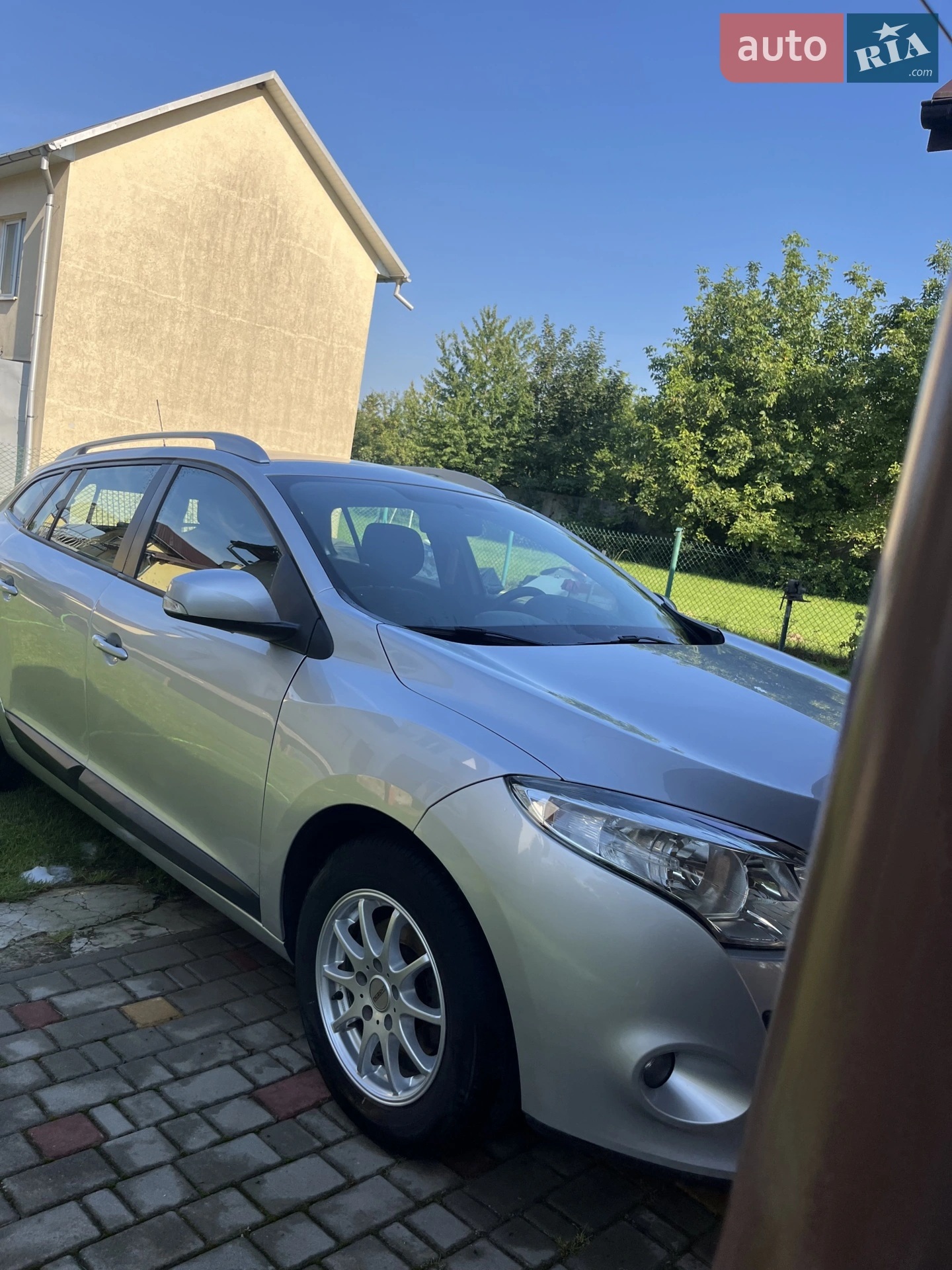 2011 Renault Megane - мініатюра 13