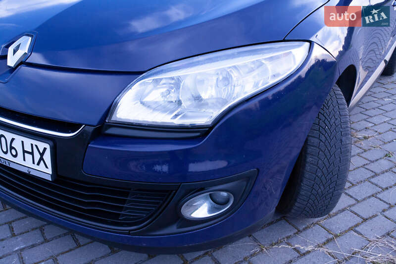 Универсал Renault Megane 2012 в Львове фото 17 Универсал Renault Megane 2012 в Львове