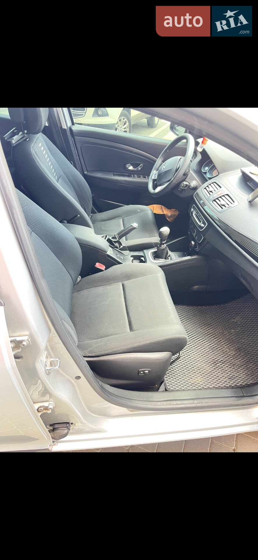 2011 Renault Megane - мініатюра 8