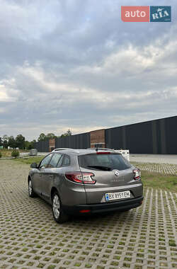 Универсал Renault Megane 2011 в 