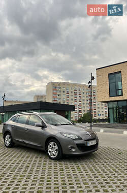 Универсал Renault Megane 2011 в 