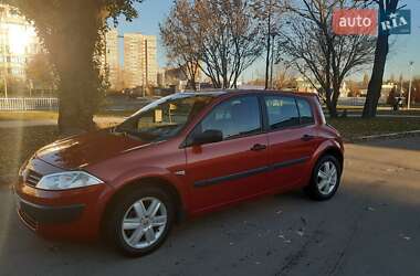 Хетчбек Renault Megane 2004 в  фото 3 Хетчбек Renault Megane 2004 в