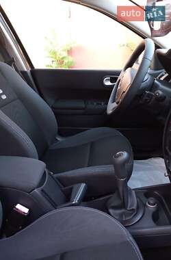 Универсал Renault Megane 2009 в 
