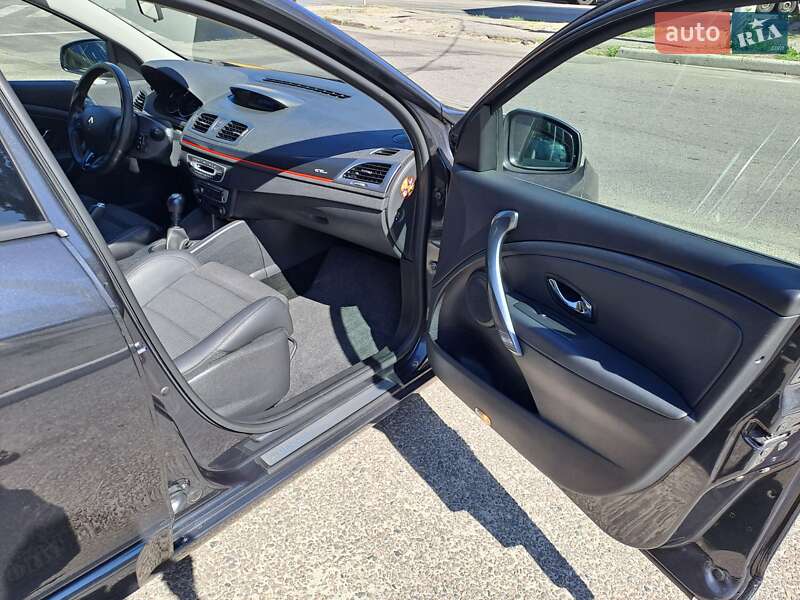 Універсал Renault Megane 2013 в Дніпрі фото 9 Універсал Renault Megane 2013 в Дніпрі