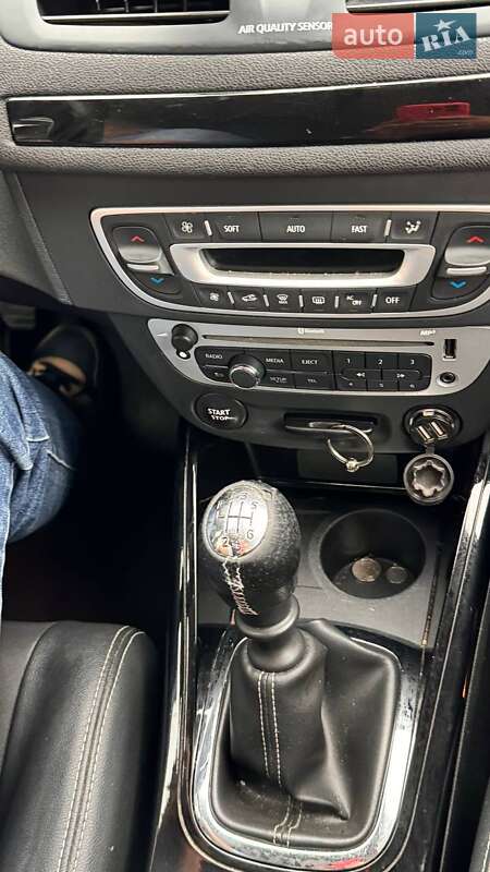 Универсал Renault Megane 2013 в Киеве фото 7 Универсал Renault Megane 2013 в Киеве