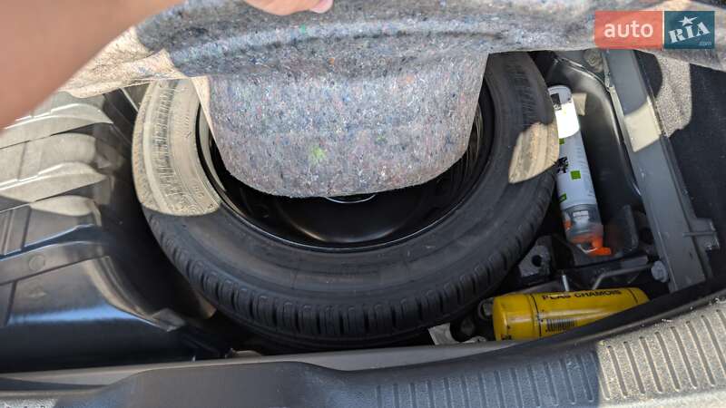 Хетчбек Renault Megane 2009 в Дніпрі