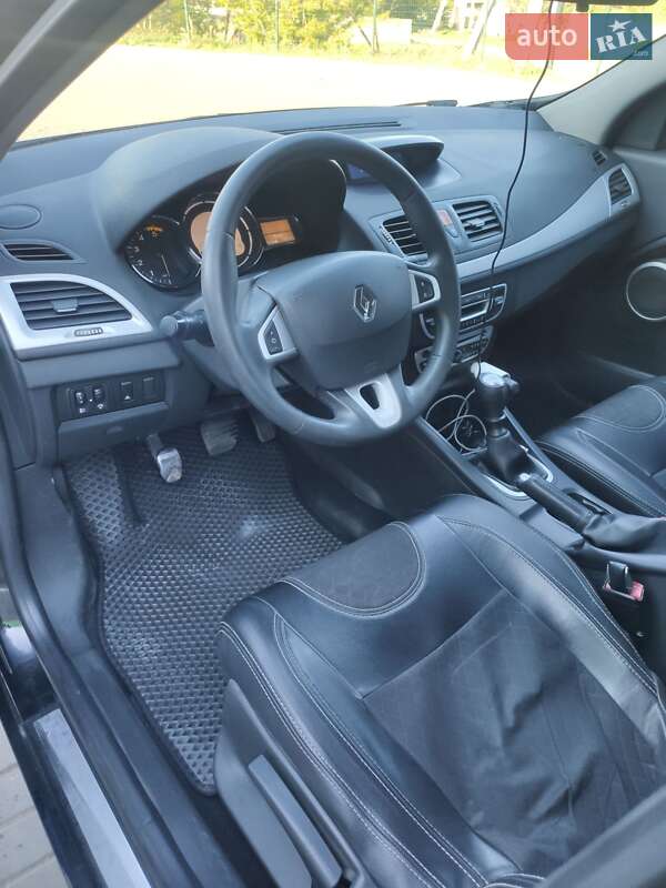 Универсал Renault Megane 2011 в Новомосковске фото 4 Универсал Renault Megane 2011 в Новомосковске