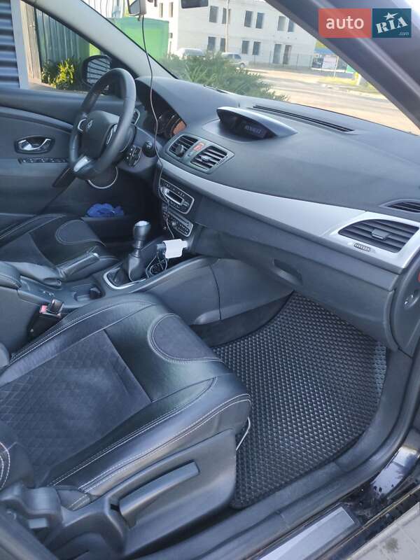 Универсал Renault Megane 2011 в Новомосковске фото 11 Универсал Renault Megane 2011 в Новомосковске