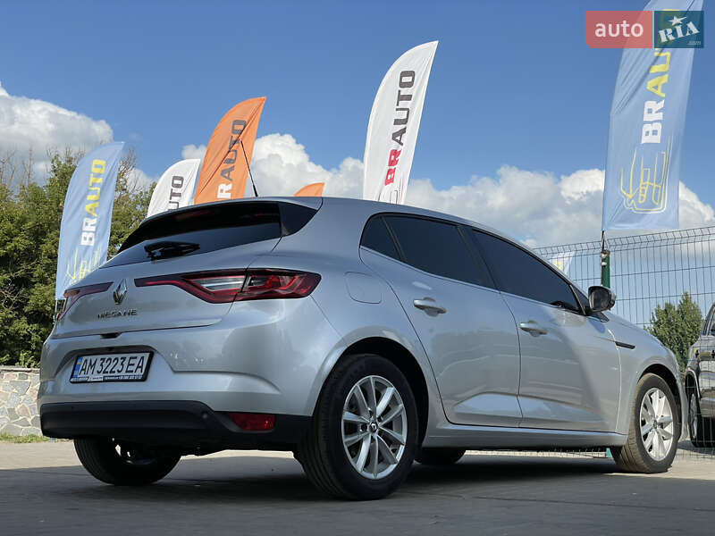 Хэтчбек Renault Megane 2016 в Бердичеве фото 15 Хэтчбек Renault Megane 2016 в Бердичеве