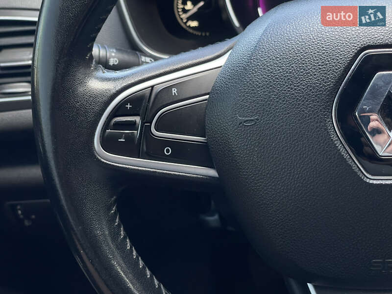 Хэтчбек Renault Megane 2016 в Бердичеве фото 41 Хэтчбек Renault Megane 2016 в Бердичеве