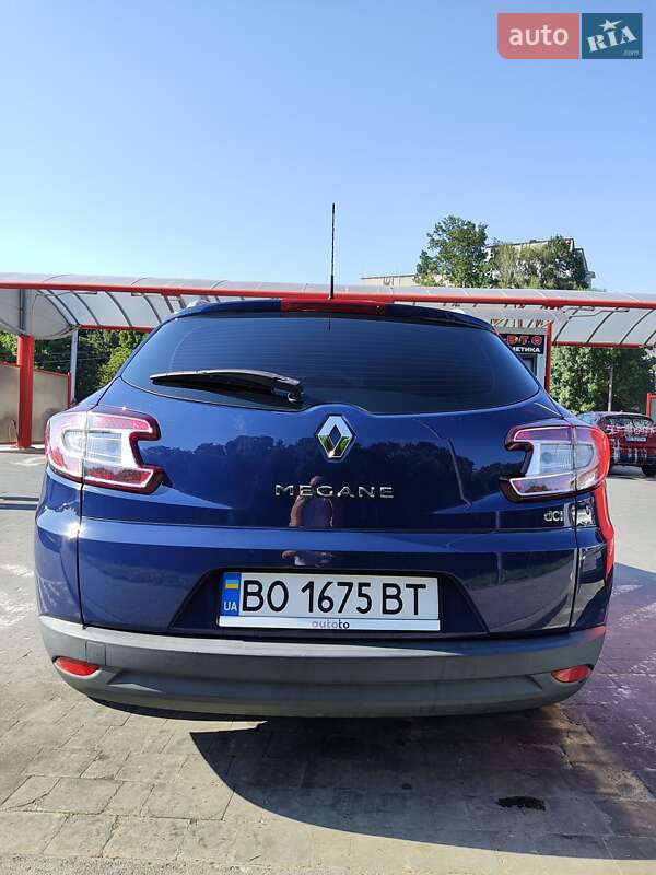 Універсал Renault Megane 2012 в Новояворівську