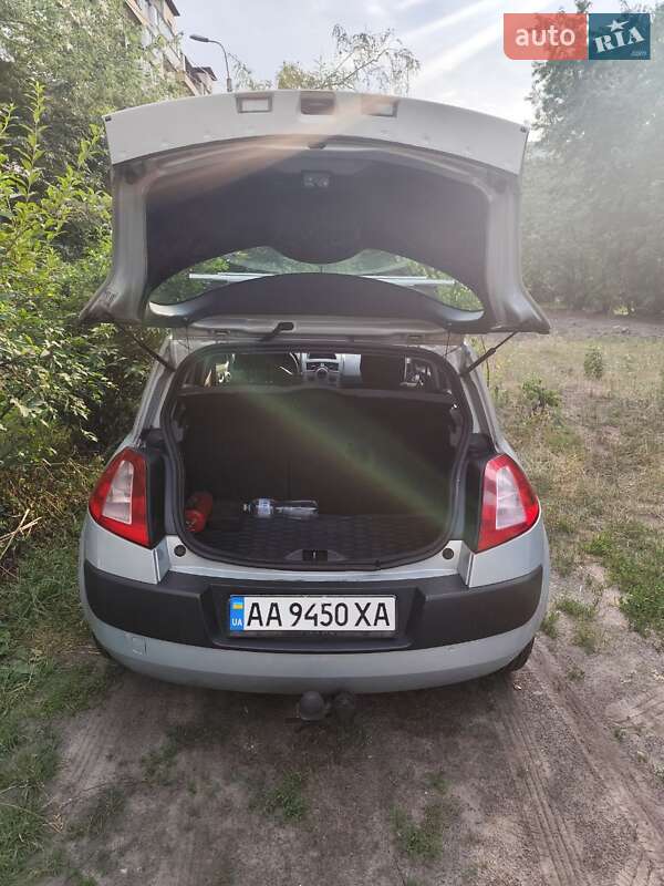Хетчбек Renault Megane 2002 в Києві
