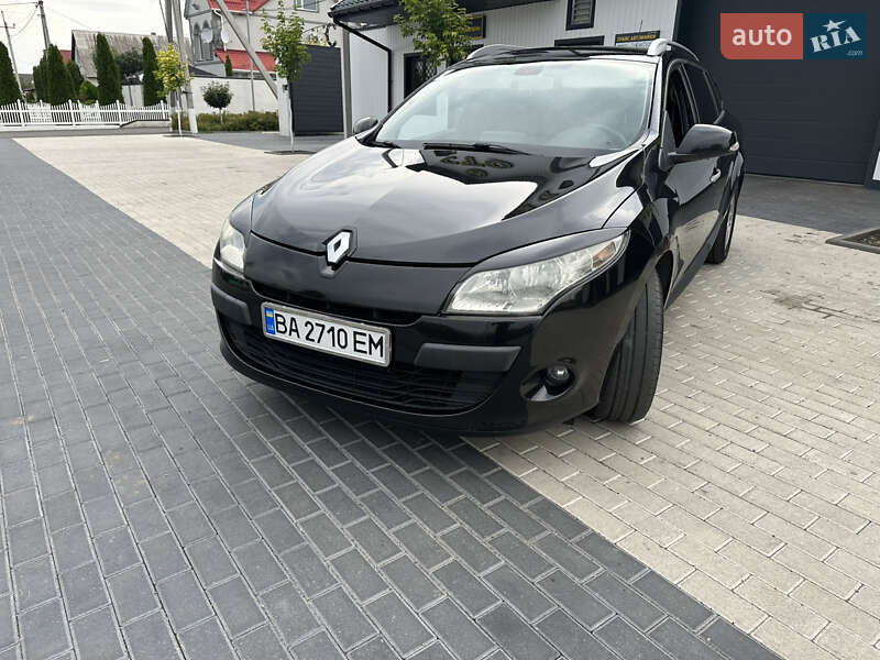 Універсал Renault Megane 2010 в Новоархангельську фото 10 Універсал Renault Megane 2010 в Новоархангельську