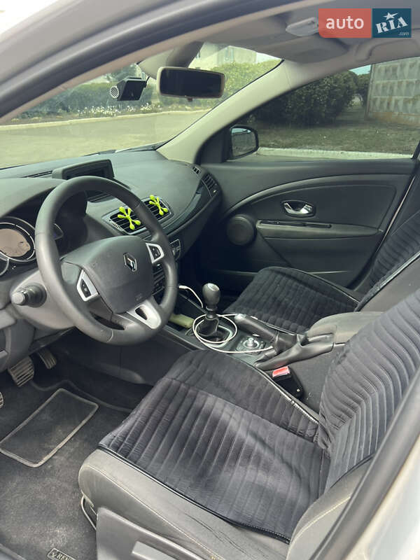 Хэтчбек Renault Megane 2011 в Днепре