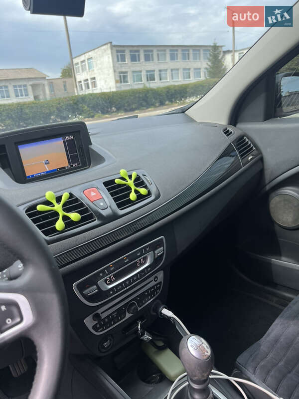 Хэтчбек Renault Megane 2011 в Днепре