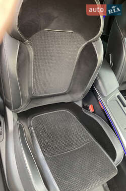 Хэтчбек Renault Megane 2017 в 