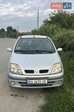 Хэтчбек Renault Megane 2003 в Городке