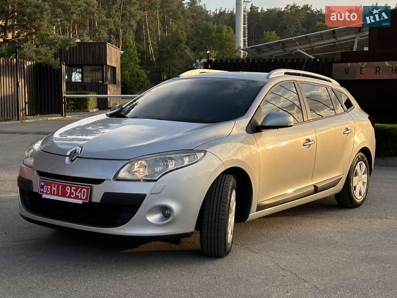 Универсал Renault Megane 2010 в 