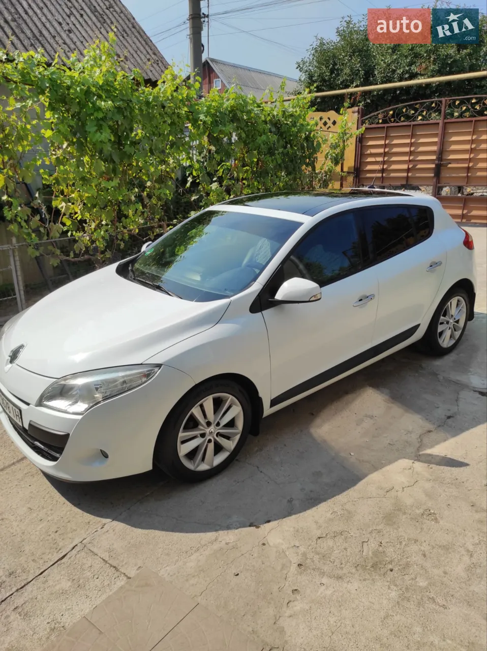 2011 Renault Megane - мініатюра 23