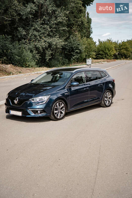 Універсал Renault Megane 2018 в Бурштині