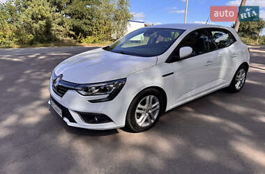 Хэтчбек Renault Megane 2017 в Виннице