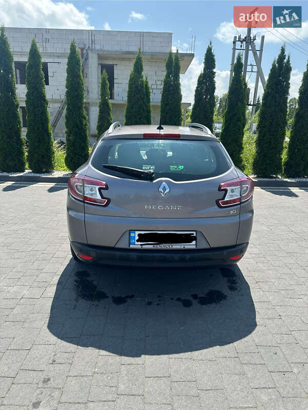 Універсал Renault Megane 2012 в Надвірній