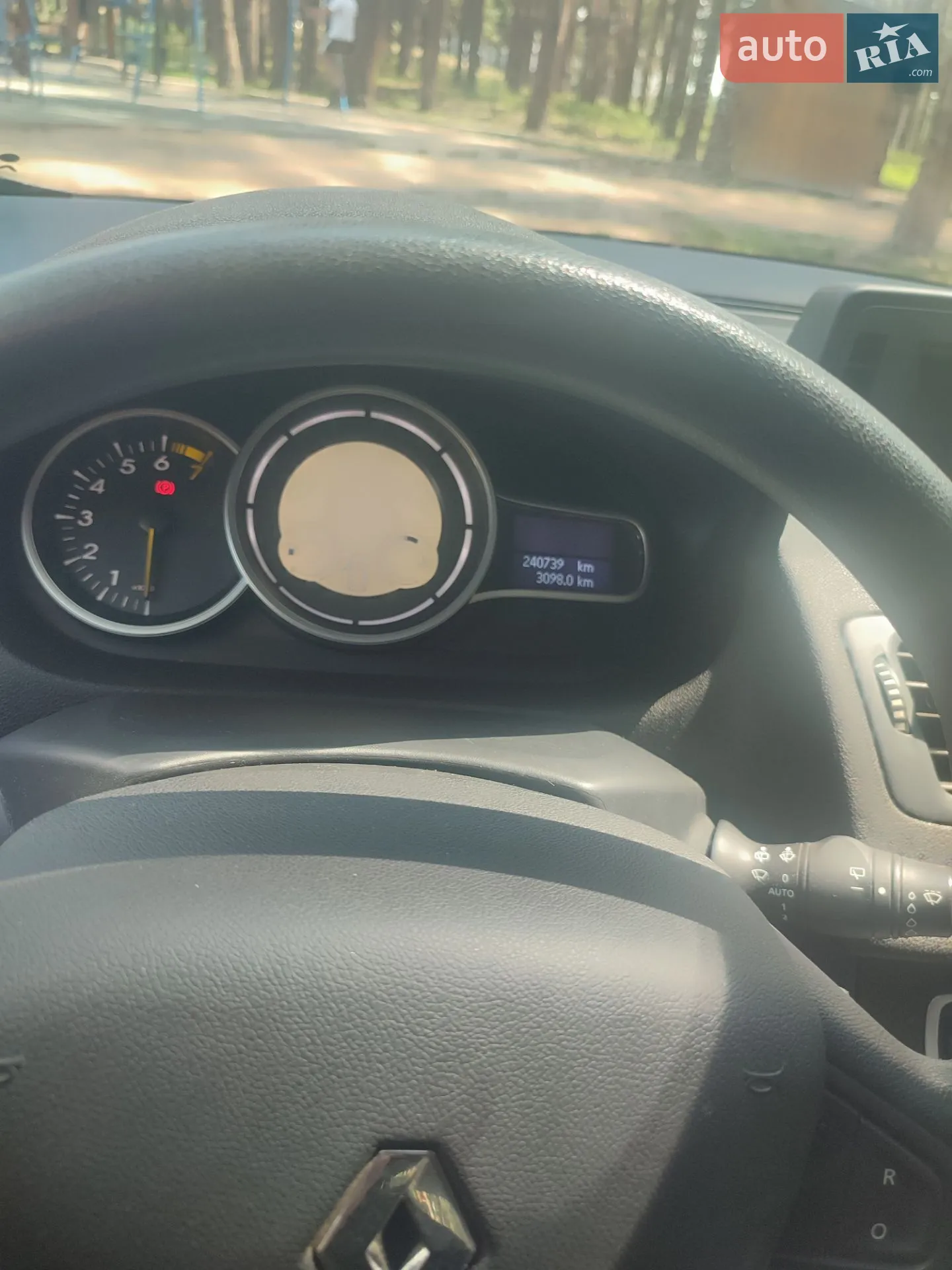 2010 Renault Megane - мініатюра 8