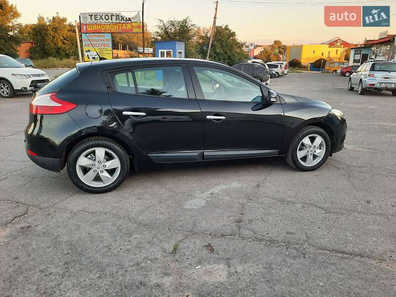 Хэтчбек Renault Megane 2010 в Полтаве