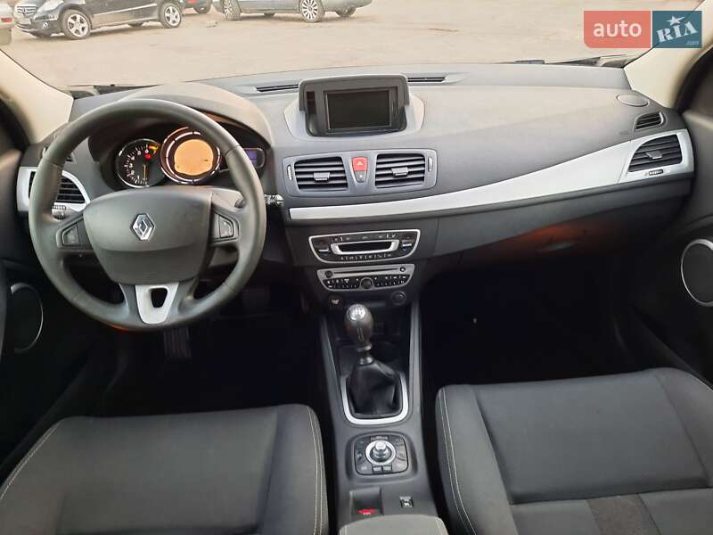 Хэтчбек Renault Megane 2010 в Полтаве