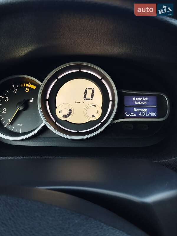 Хетчбек Renault Megane 2010 в Варві фото 2 Хетчбек Renault Megane 2010 в Варві