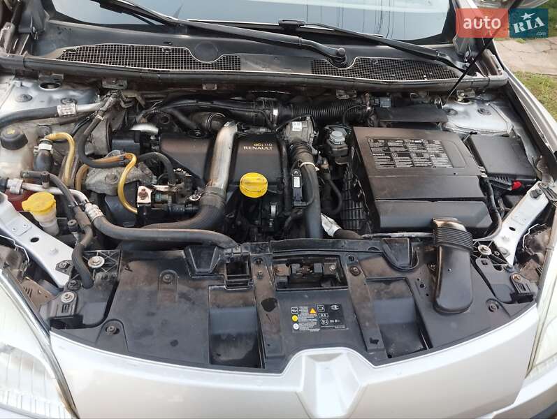 Хетчбек Renault Megane 2010 в Варві фото 11 Хетчбек Renault Megane 2010 в Варві