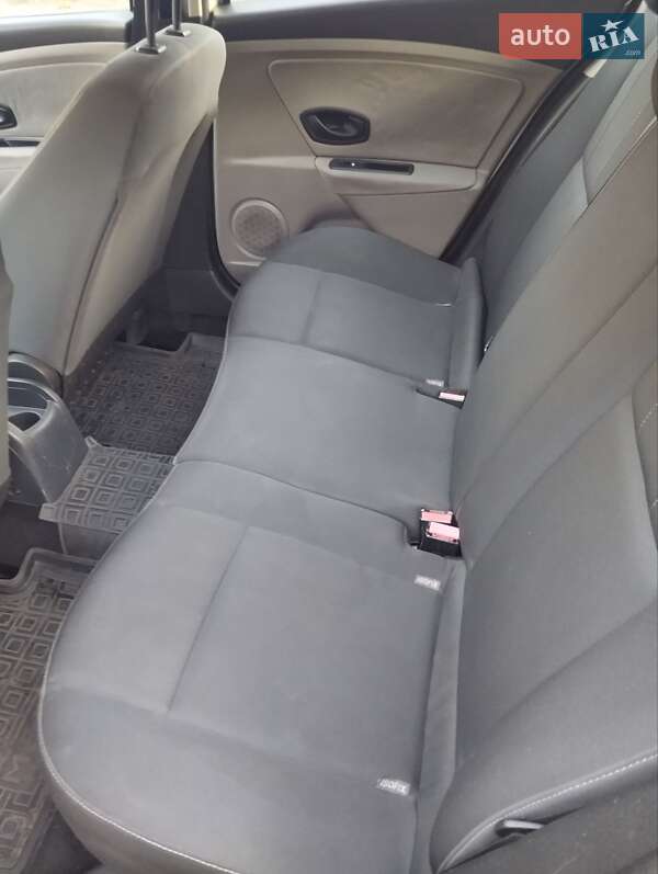 Хетчбек Renault Megane 2010 в Варві фото 26 Хетчбек Renault Megane 2010 в Варві